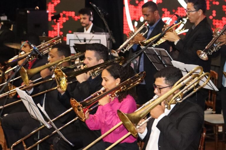 Big Band Rubacão Jazz faz apresentação especial com músicas de carnaval