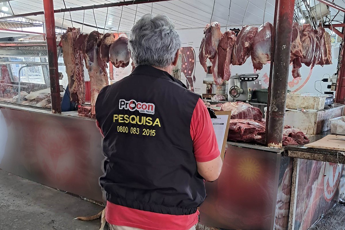 Pesquisa do Procon-JP encontra diferença de mais de R$ 58,00 no preço da carne em supermercados e feiras