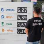 Procon-JP se reúne com Sindipetro para discutir aumentos; fiscalização notifica todos os postos