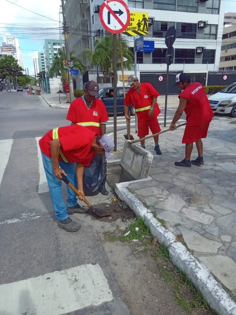 Seinfra realiza serviços de manutenção em 39 bairros de João Pessoa