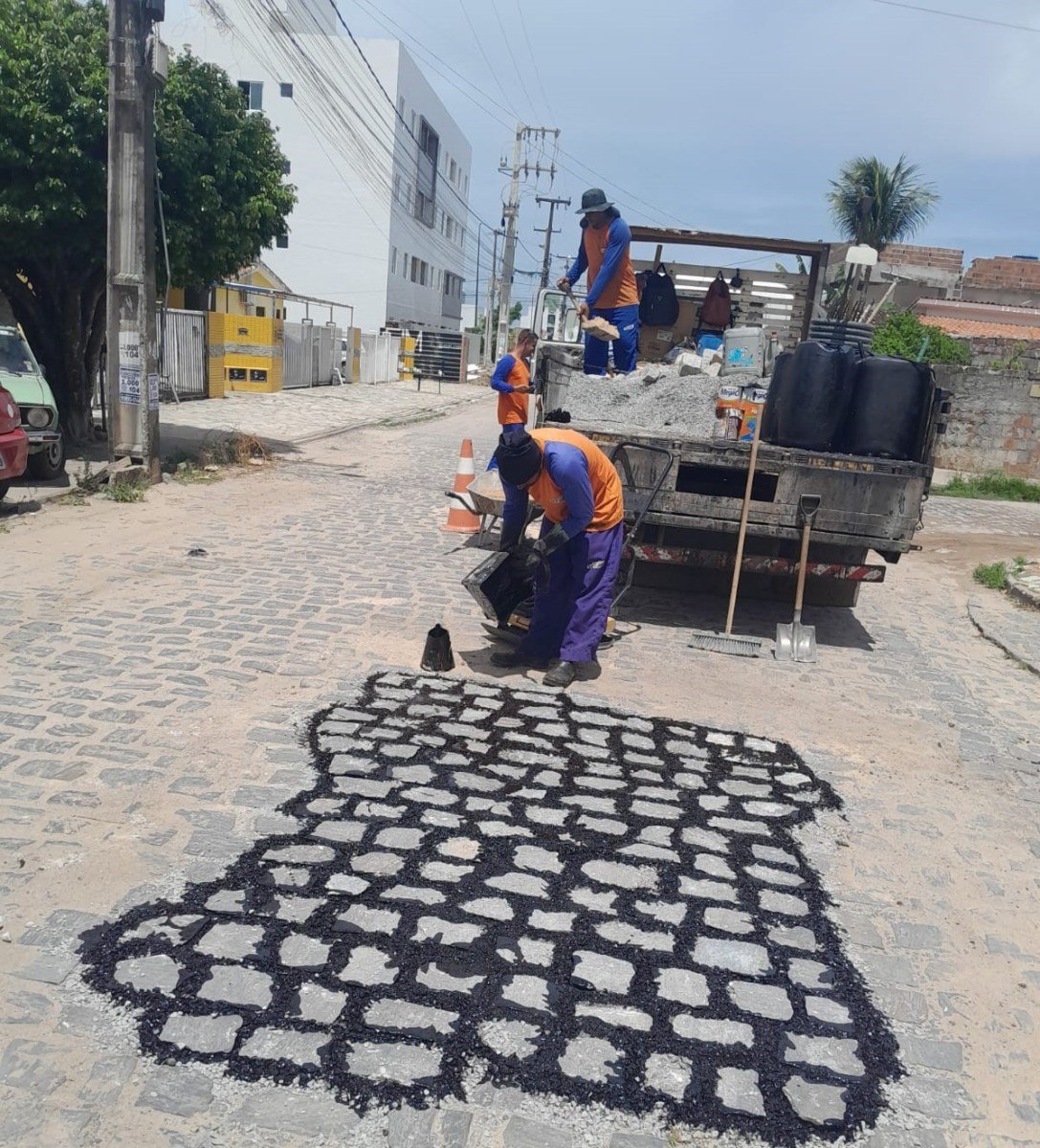 Seinfra segue com programação de serviços de manutenção em 39 bairros