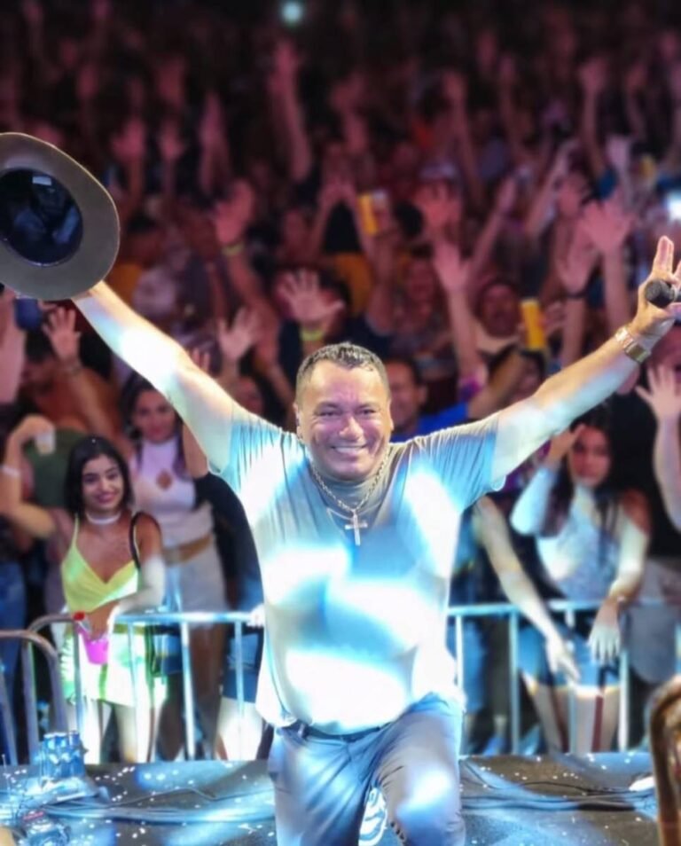 Cantor Duquinha agradece atendimento de excelência recebido no Hospital Municipal Santa Isabel