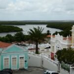 Centro Histórico encanta pela riqueza da arquitetura barroca e colorido dos casarões