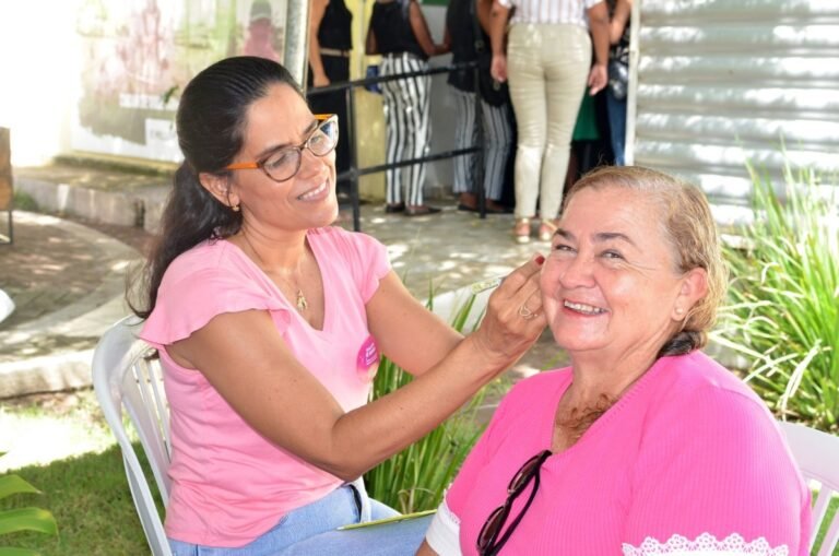 Emlur encerra Mês da Mulher com evento comemorativo para servidoras