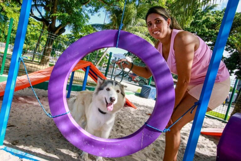 Prefeitura disponibiliza 20 ‘Espaços Pet’ e planeja instalar em mais 13 praças públicas da Capital