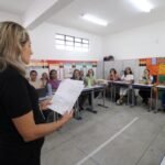 Professoras dos anos iniciais passam por formação do programa Letrar+JP
