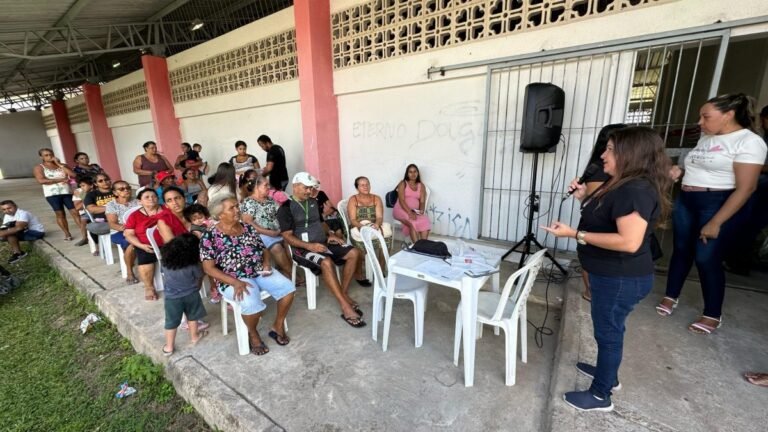 Secretaria de Habitação distribui alimentos para 160 famílias do Residencial Vista Alegre