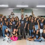 Alunos da Rede Municipal de Ensino encenam Paixão de Cristo e relatam emoção de fazer parte do espetáculo