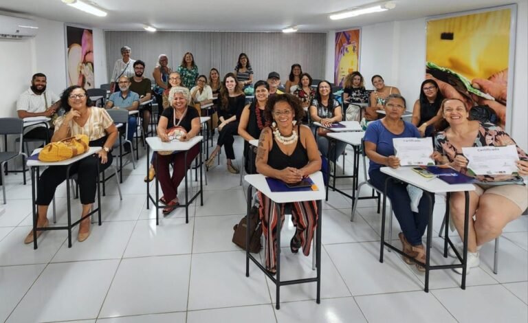 Artesãos recebem capacitação sobre identidade cultural e inovação desenvolvida pelo Labin