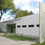 Cerest participa de ação alusiva à saúde do trabalhador com debate e sessão de cinema