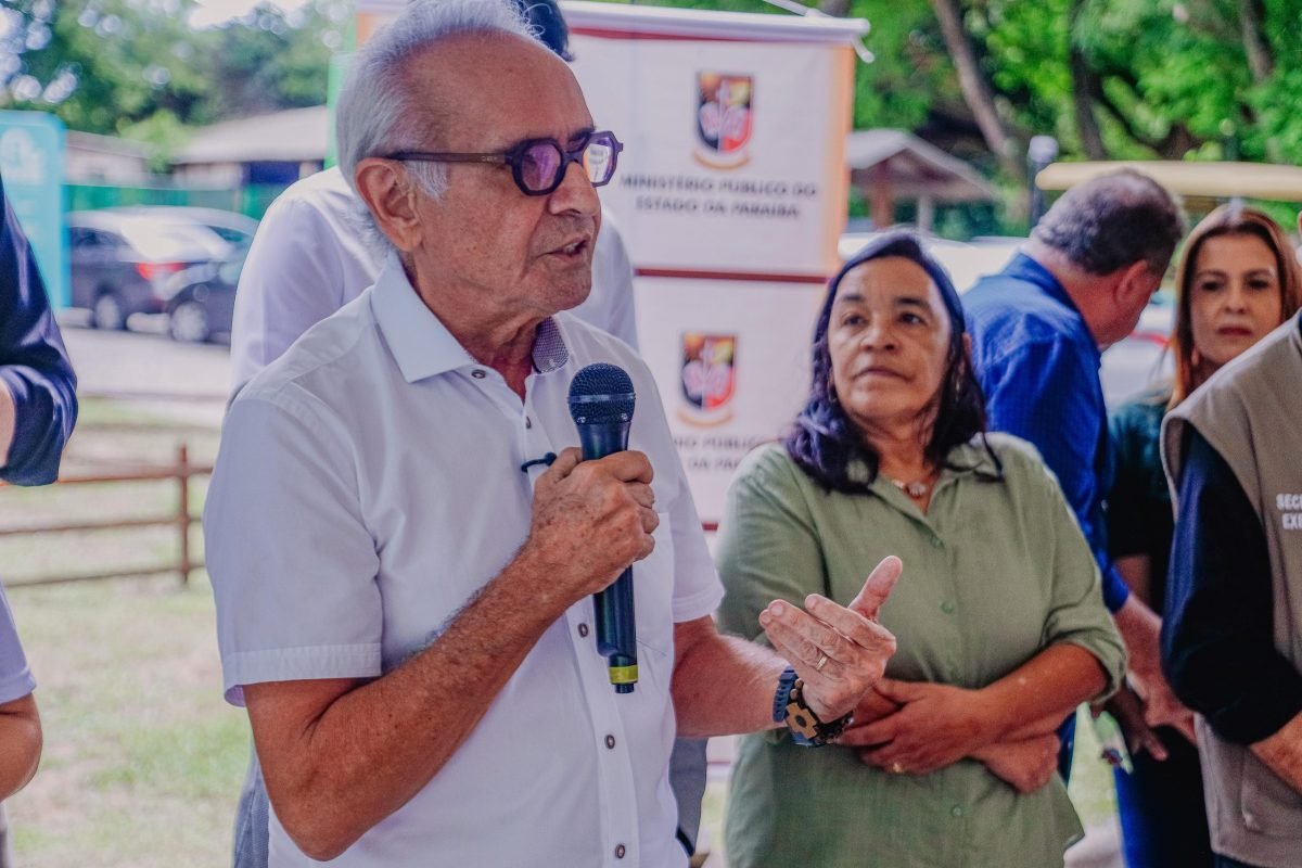 Cícero Lucena assina termo de adesão da Prefeitura ao programa ‘Amigos da Natureza’, em parceria com MPPB e CMJP