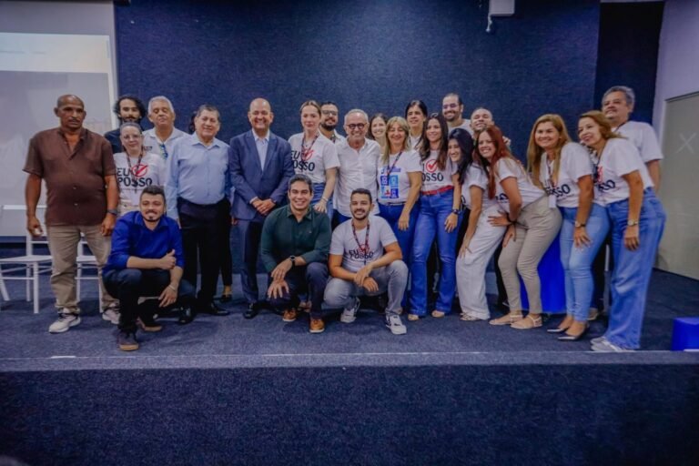 Cícero Lucena e Leo Bezerra entregam certificados do ‘Eu Posso’ e fortalecem o empreendedorismo com mais de R$ 17 milhões investidos