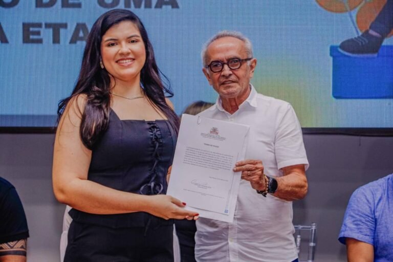 Cícero Lucena empossa 25 servidores efetivos do Instituto de Previdência do Município de João Pessoa