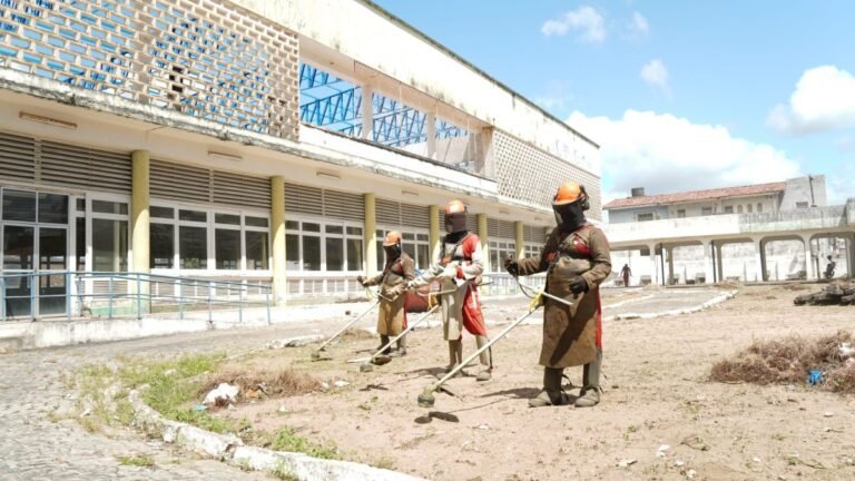 Emlur inicia limpeza no Clube Astréa como parte das ações do Comitê Gestor da parceria público-privada