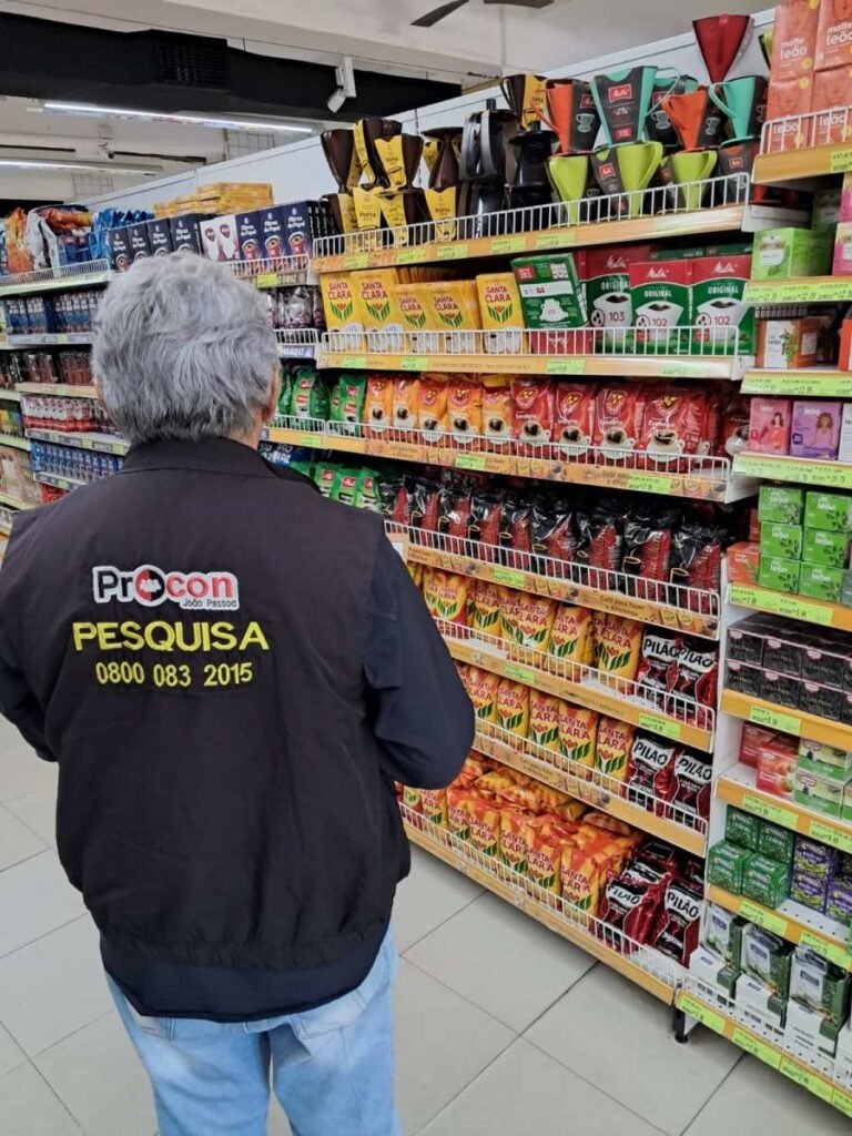 Pesquisa do Procon-JP para preços de alimentos da cesta básica encontra diferença de R$ 8,50 no leite