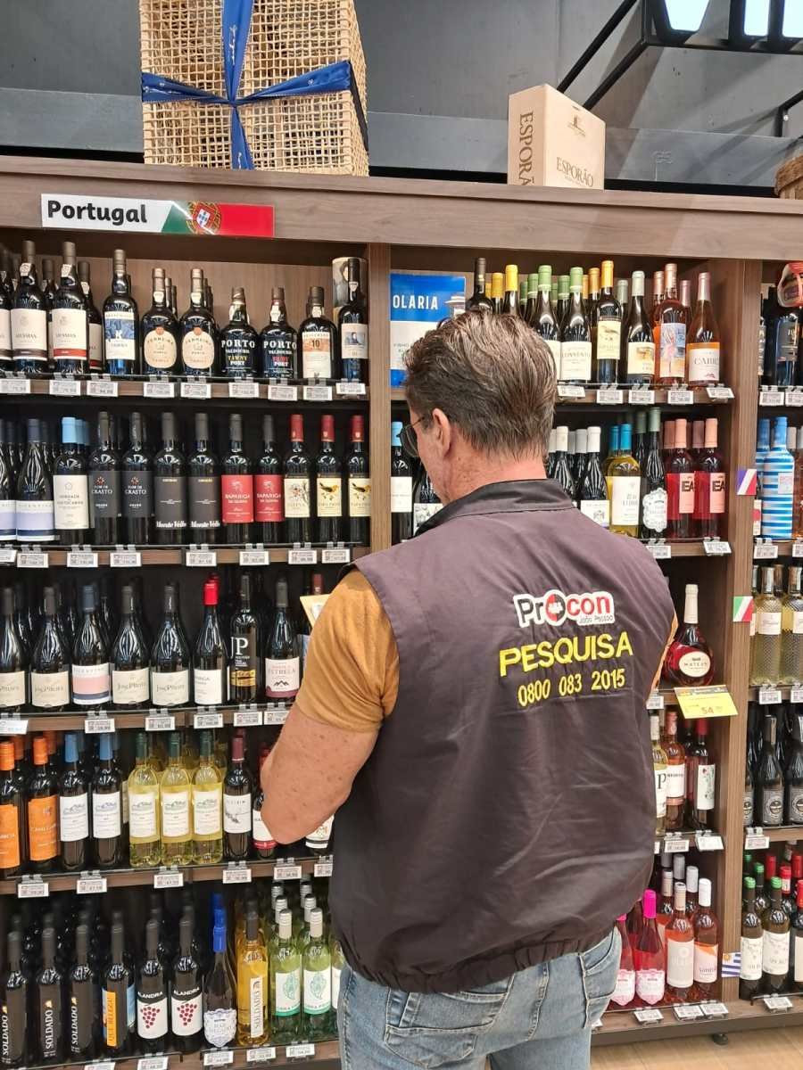 Pesquisa do Procon-JP registra diferença de R$ 100 no preço do vinho; maior variação chega a 187,70%
