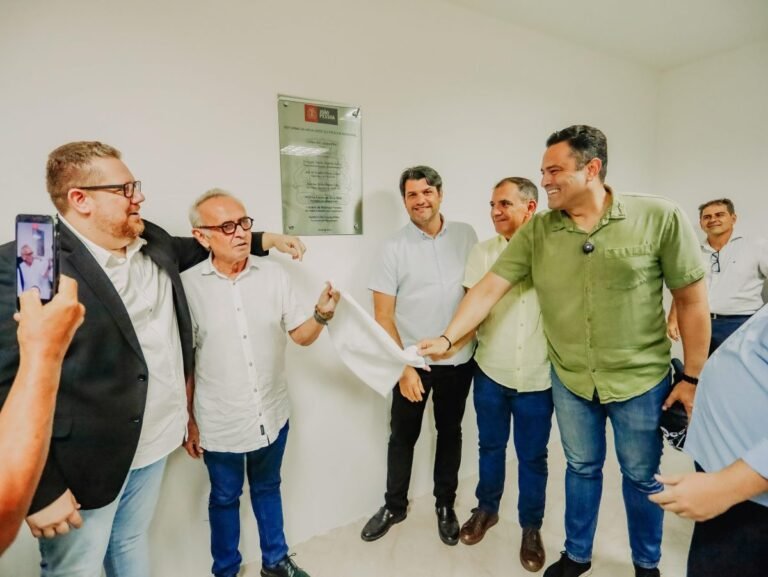 Prefeito entrega nova sede ampliada do Procon-JP, com 34 salas e um auditório para 56 pessoas