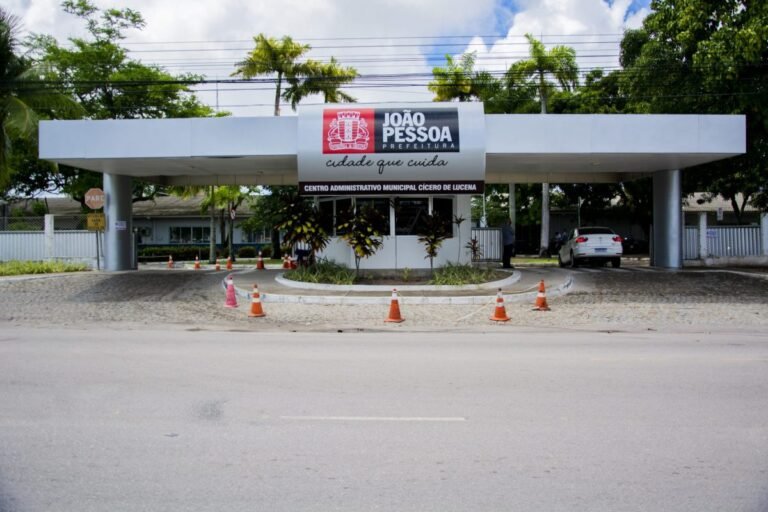 Prefeitura de João Pessoa decreta ponto facultativo no dia 17 e servidores terão feriadão na Semana Santa