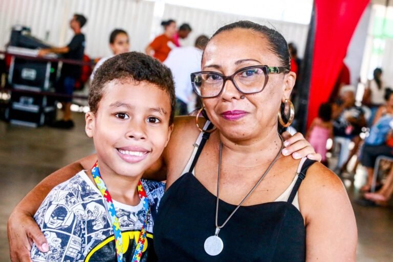 Prefeitura e Câmara Municipal realizam sessão especial em alusão ao mês da conscientização do autismo