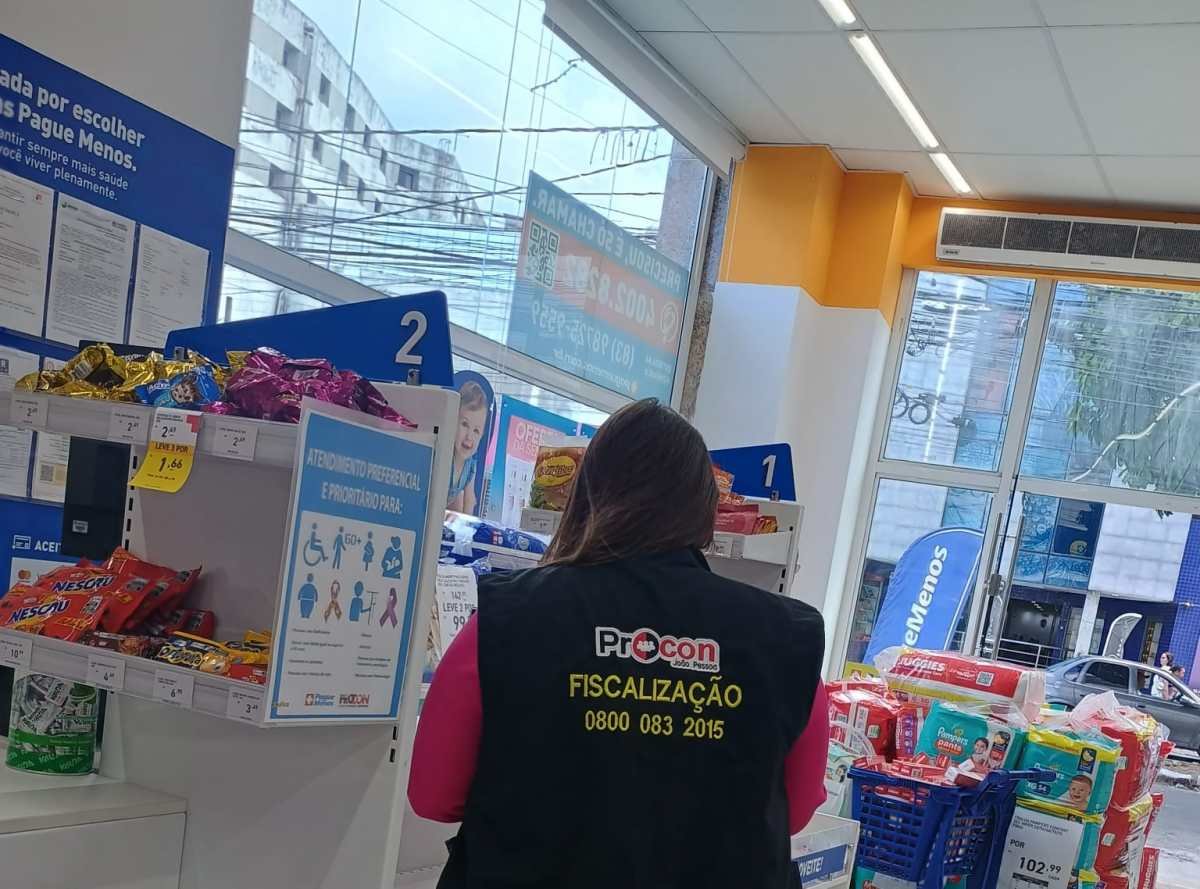 Procon-JP segue com fiscalização às farmácias para conferir a aplicação da legislação