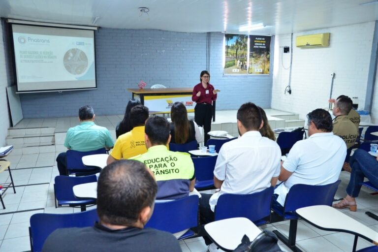 Semob-JP realiza encontro do Plano Nacional de Redução de Mortes e Lesões no Trânsito
