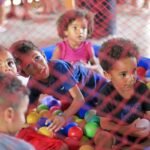 Tardezinha Inclusiva apresenta ‘Páscoa Azul’ no mês de conscientização do autismo
