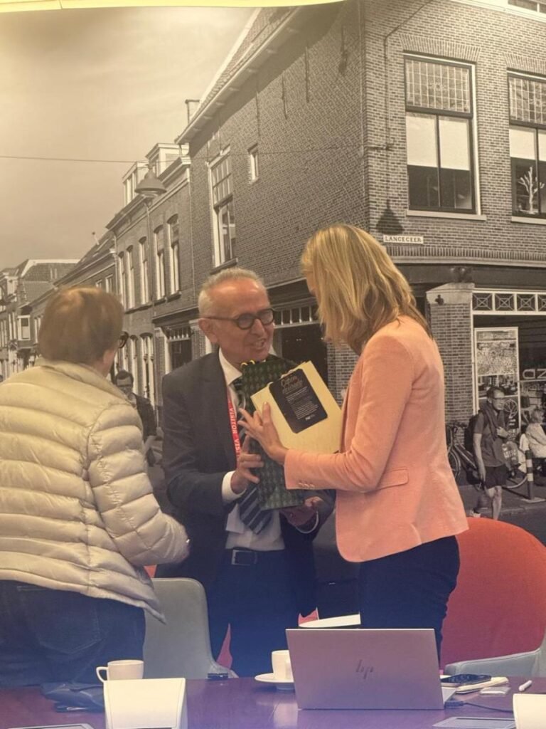 Cícero Lucena inicia agenda oficial na Holanda, representando a Frente Nacional de Prefeitos