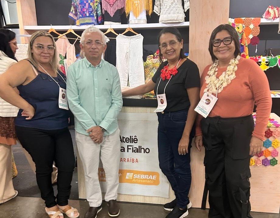 Diretor da Funjope discute projetos com parceiros em São Paulo e visita artesãs paraibanas na Bienal