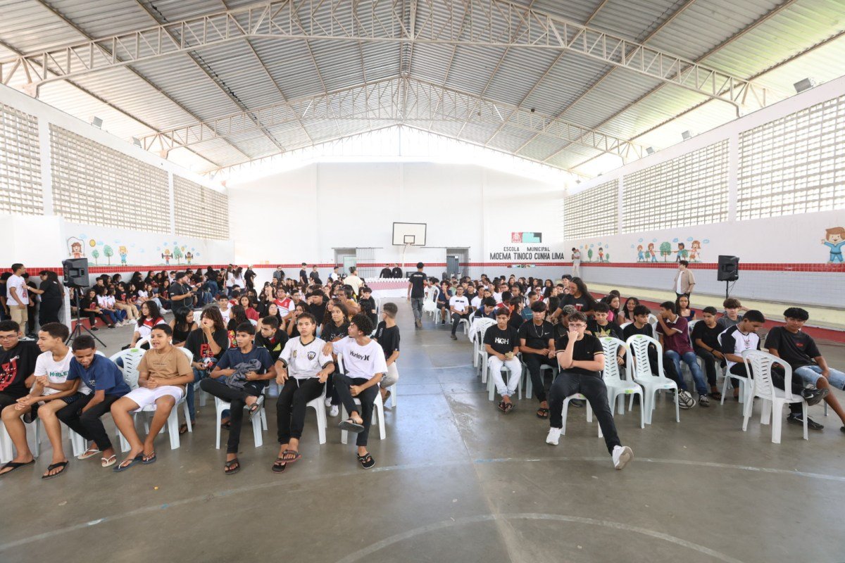 Estudantes da Rede Municipal de Ensino iniciam curso do ‘Procon vai às aulas’ 2025