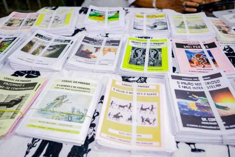 Feira de Cordel apresenta cordelistas Mané Gostoso, Claudete Gomes e show do Forró do Escurinho