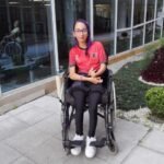 Nascida no Instituto Cândida Vargas, jovem paratleta coleciona medalhas e inspira pessoas