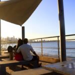 Pôr do sol no Mirante do Cabo Branco atrai e encanta turistas e moradores de João Pessoa