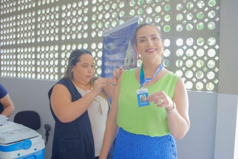 Prefeitura de João Pessoa participa do ‘Dia D’ de vacinação dos profissionais da indústria da Paraíba