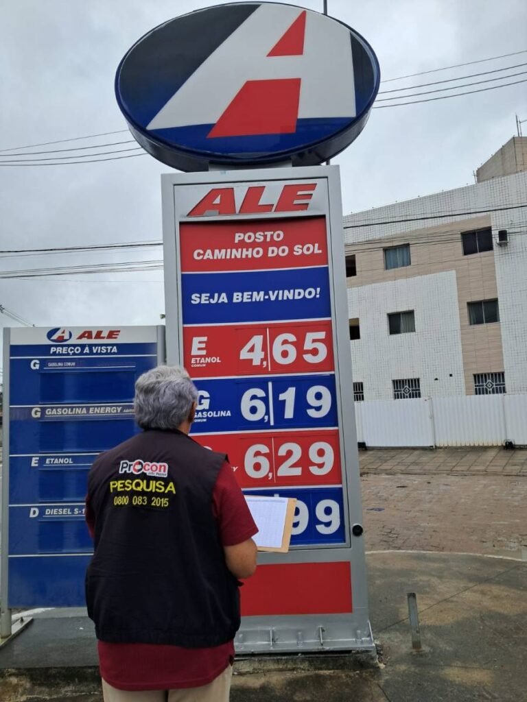 Procon-JP divulga menores preços dos combustíveis por região; litro da gasolina se mantém R$ 6,070