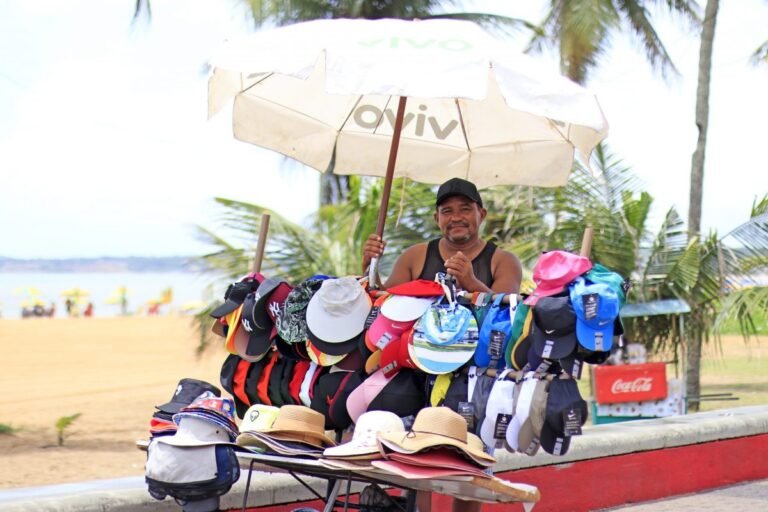 Sedurb abre concessão de uso do solo para ambulantes nas praias de Cabo Branco e Tambaú