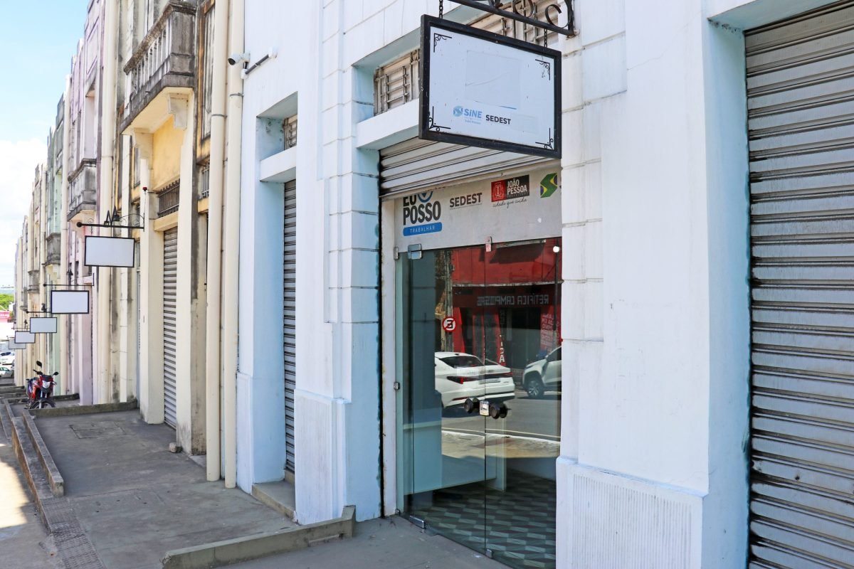 Semana começa com oferta de 575 vagas de emprego no Sine-JP