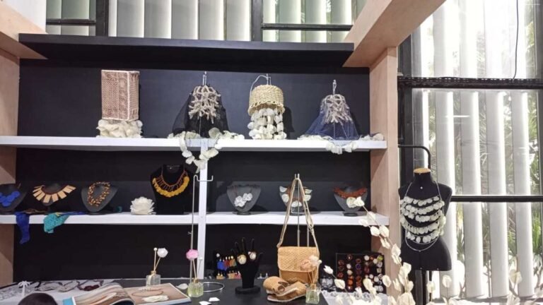 Sereias da Penha expõe peças no 19º Salão de Artesanato de São Paulo