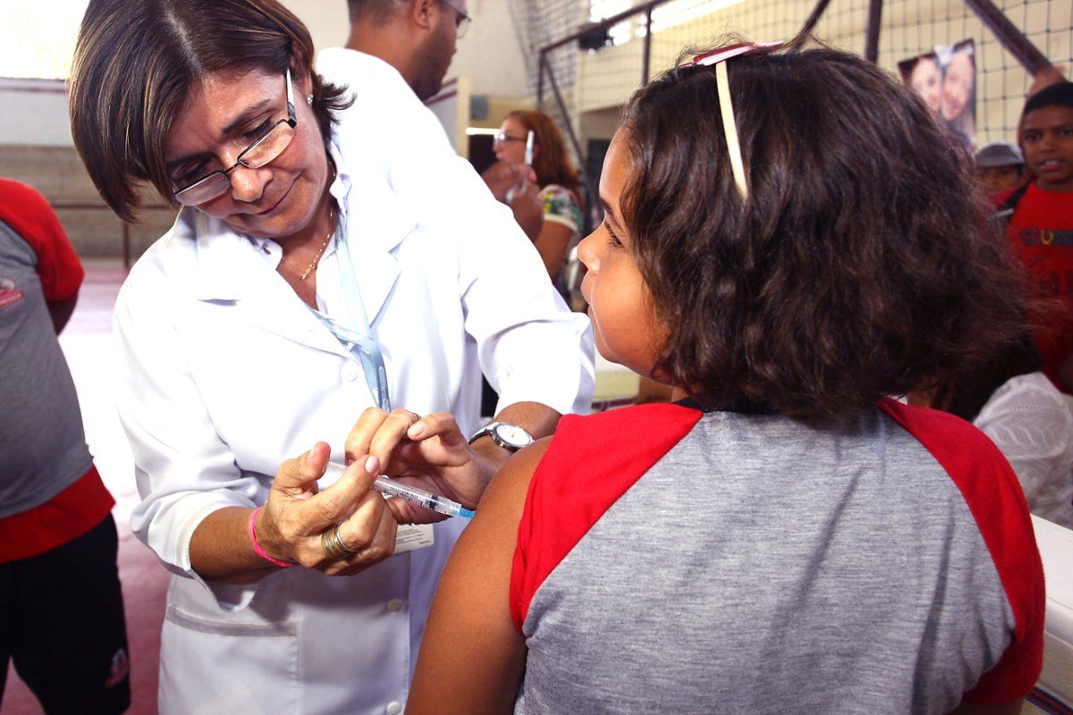 Campanha de vacinação contra HPV para o público de 15 a 19 anos é prorrogada