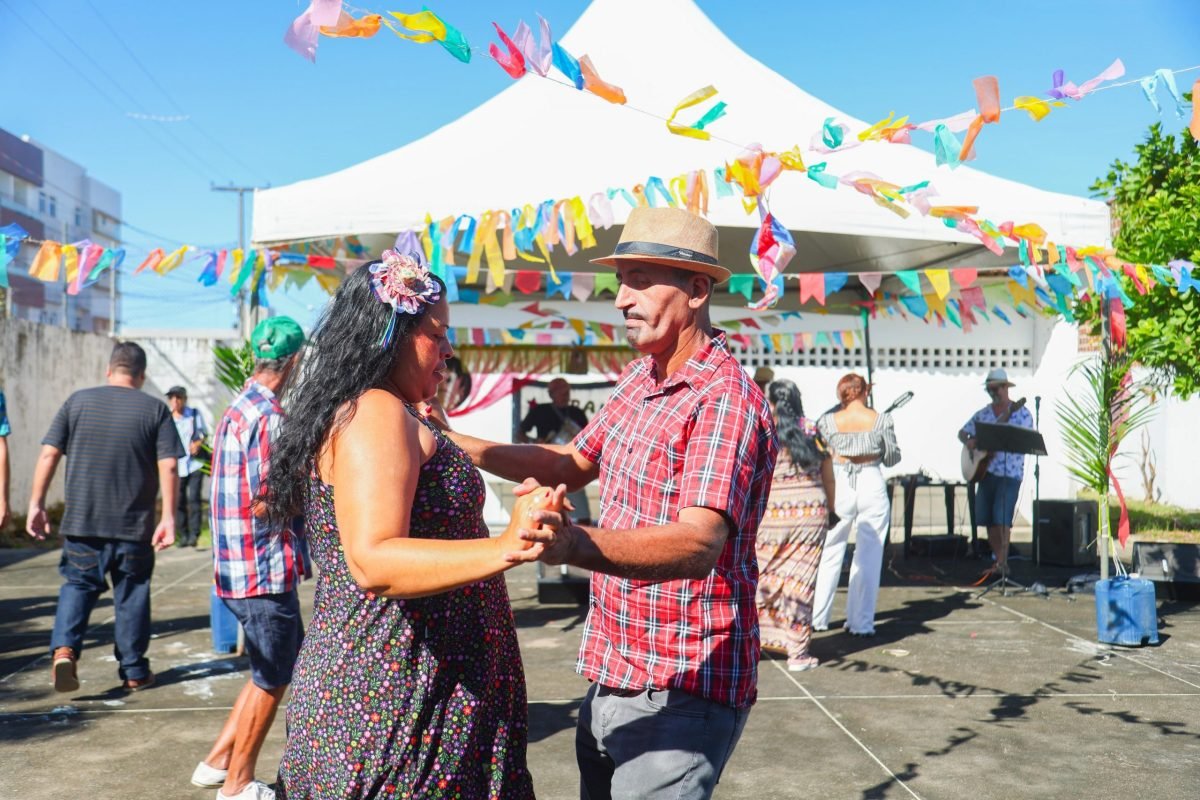 Caps Caminhar realiza tradicional festa junina para usuários, familiares e funcionários