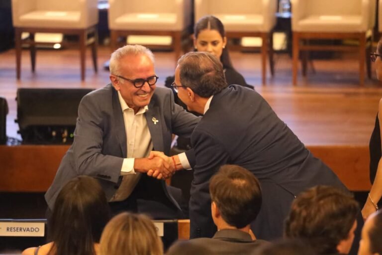 Em evento com o presidente da República em exercício, Cícero Lucena destaca protagonismo da Paraíba e de João Pessoa