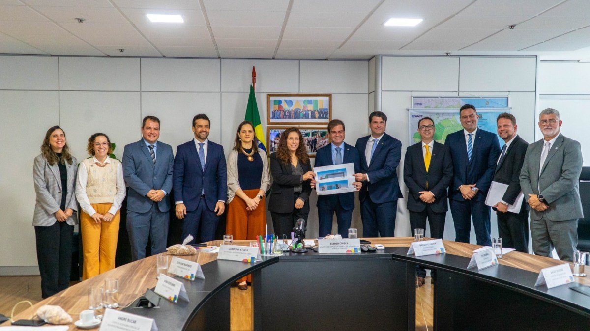 Leo Bezerra avança em pautas estratégicas para João Pessoa durante agenda em Brasília