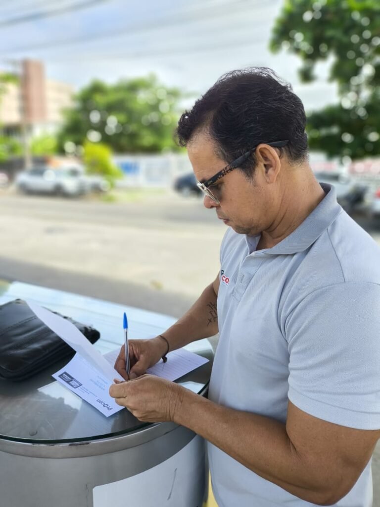 Procon-JP multa distribuidora de combustíveis por não aplicar redução no preço da gasolina