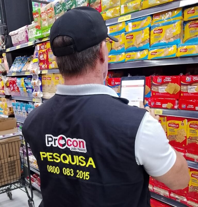 Procon de João Pessoa informatiza mais um setor e pesquisadores dão adeus ao papel e a caneta