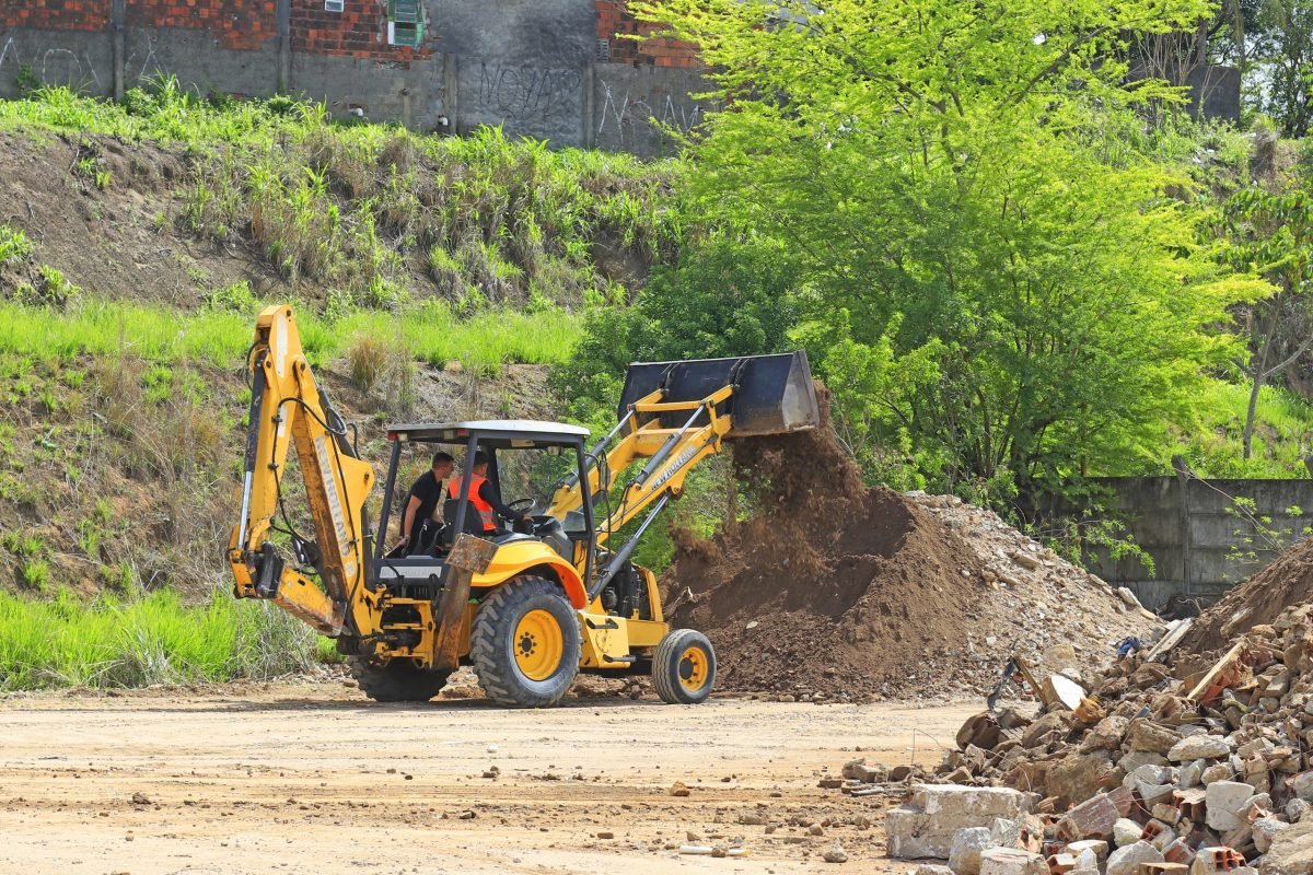 Sedest abre inscrições para curso de máquinas pesadas a partir do dia 9