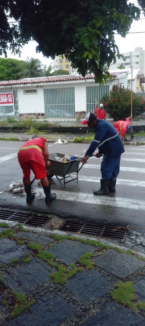 Seinfra inicia semana realizando serviços em galerias, na iluminação pública e Operação Tapa-Buraco