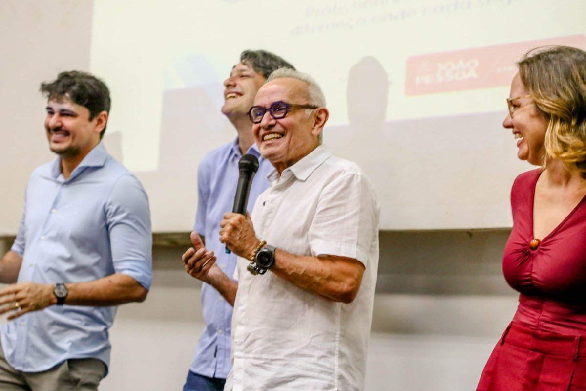 Cícero Lucena destaca avanços e reforça compromisso com a humanização da saúde