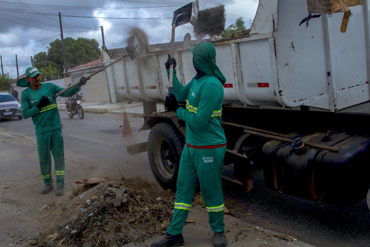 Emlur realiza coleta de resíduos diversificados em 18 bairros nesta terça-feira