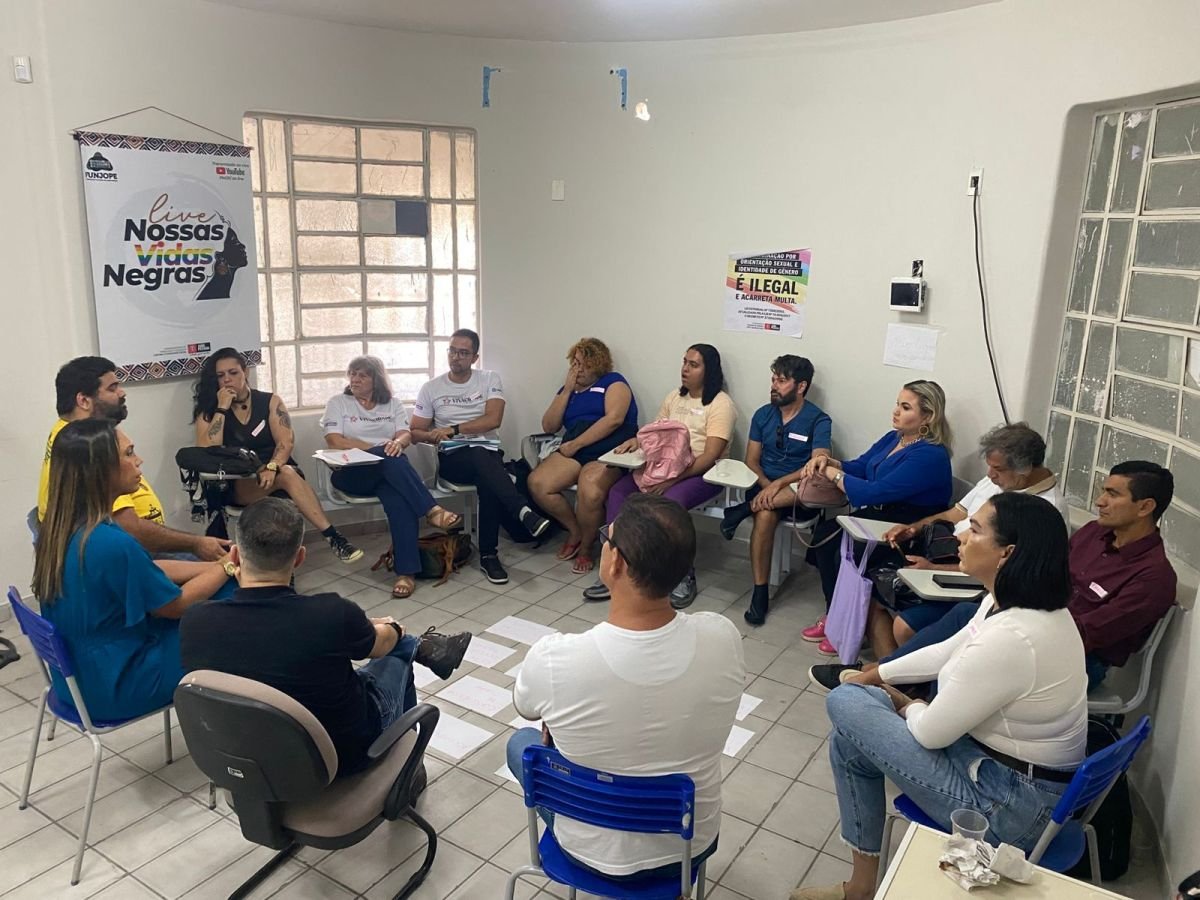 Envelhecimento com dignidade foi tema de ação realizada na Coordenadoria LGBT