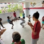 Prefeitura promove colônia de férias e jovens do Vista Alegre participam de oficina de capoeira