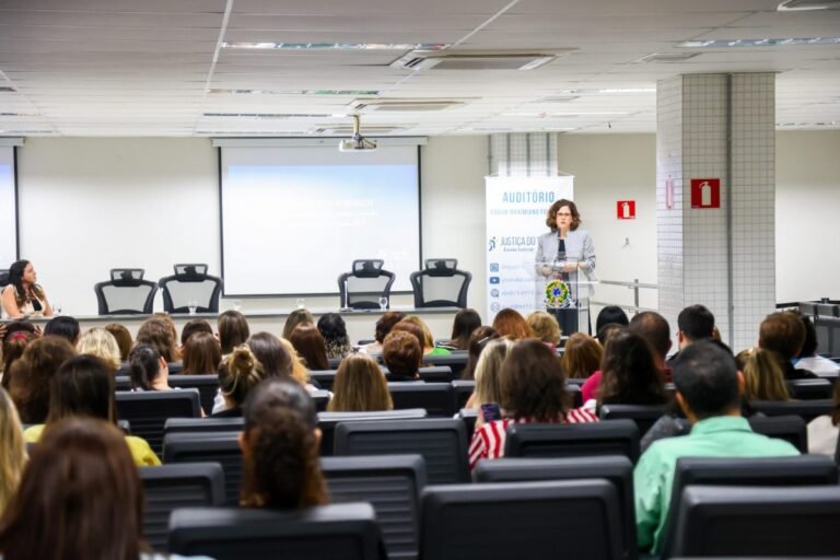 Prefeitura promove encontro para debater assédio e outras formas de violência no ambiente de trabalho